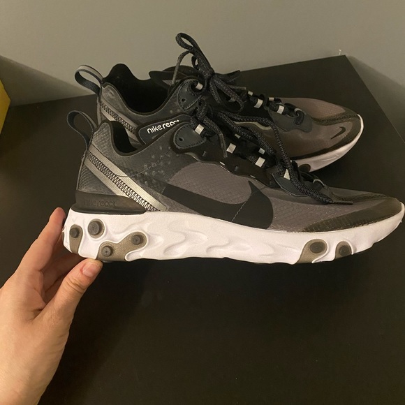 Nike React Element Sneakers - Picture 2 of 5
